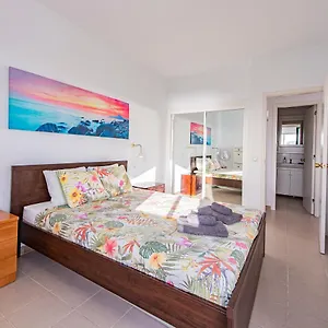 https://paradise-costa-adeje-tenerife.in-canary-islands.com