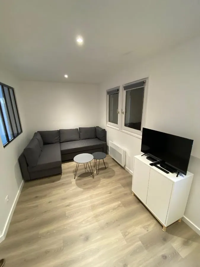 Apartment Annecy Coeur De Ville Et Du Lac France